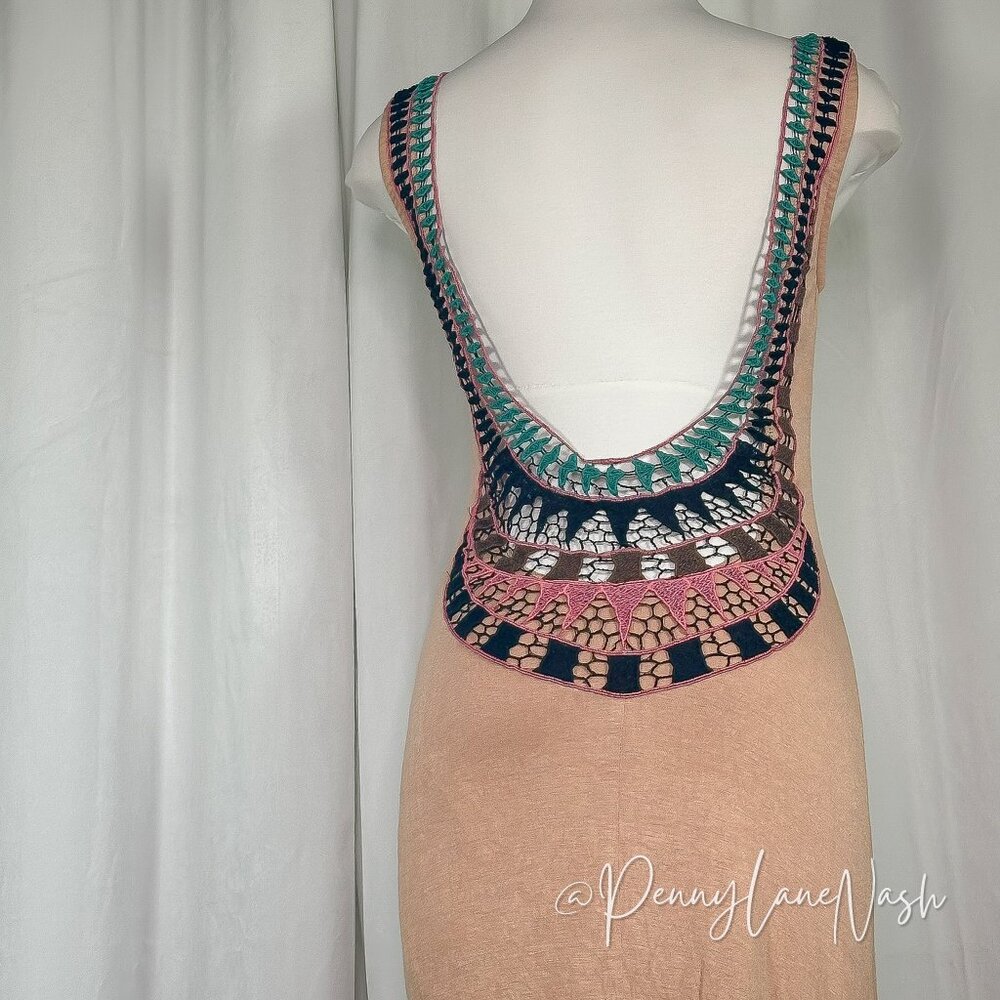 Double Zero Sleeveless Aztec Scoop Back Maxi Dress Taupe - Picture 10 of 11